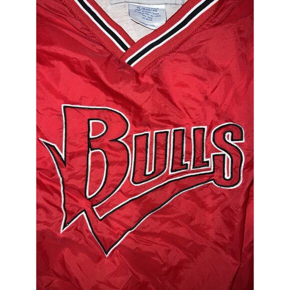 Vintage 90s Chicago Bulls Chalk Line Pullover Jacket – Red – XL - Picture 2 of 9